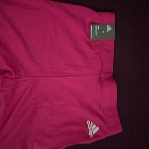 ADIDAS Beautiful Hot Pink leggings to rock at the gym or elsewhere 🔥🔥🔥 - Picture 6 of 13